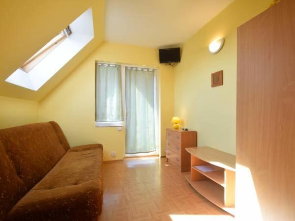 Zolty Domek Apartman Dźwirzyno Kültér fotó